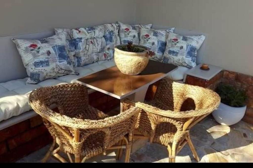 Gavrilis Apartments Nenita Екстер'єр фото
