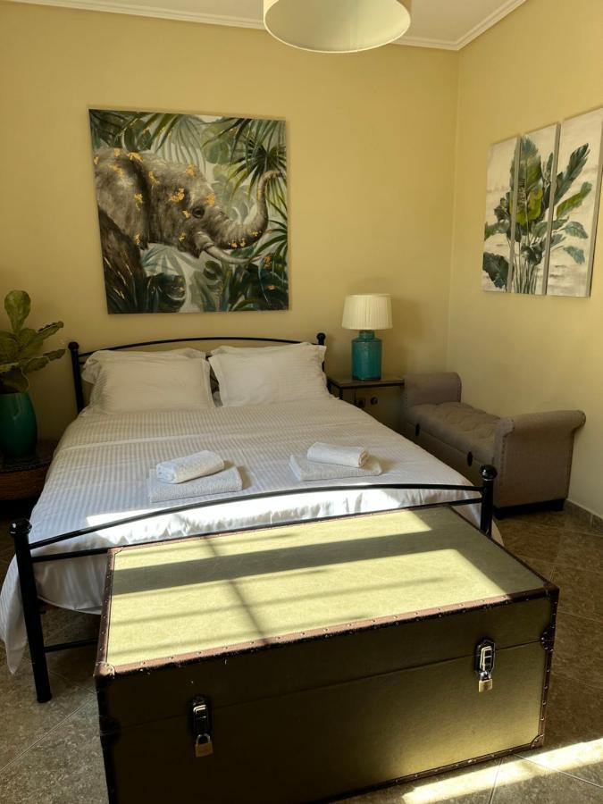 Gavrilis Apartments Nenita Екстер'єр фото